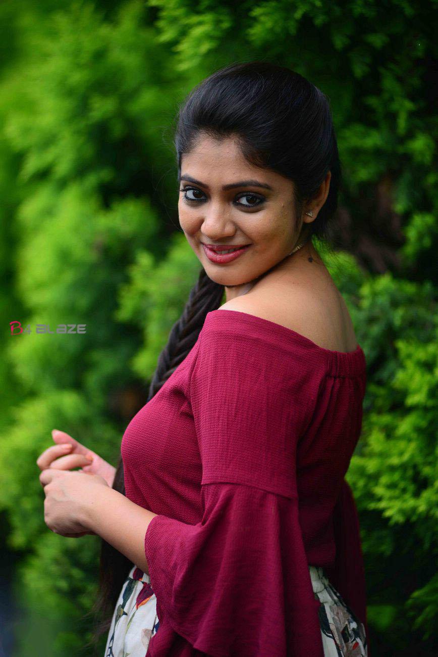 Veena Nandakumar Hot Photoshoot