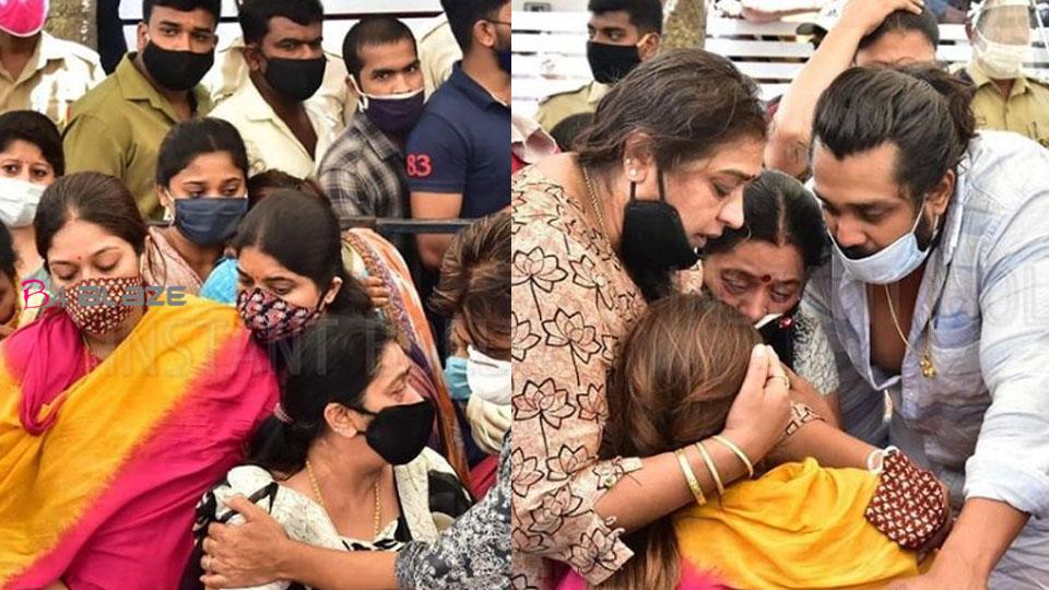 Wife Meghna weeps bitterly during Chiranjeevi's last visit to Surja!