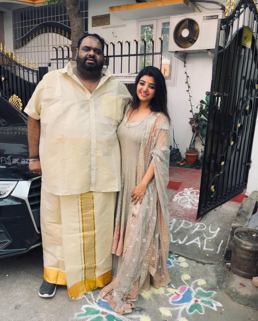 Mahalakshmi and Ravinder Chandrasekhar2